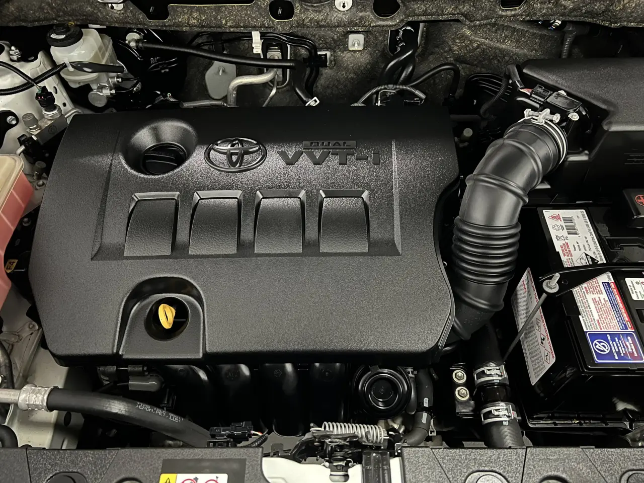 2018 TOYOTA RAV4 Gallery Image 20