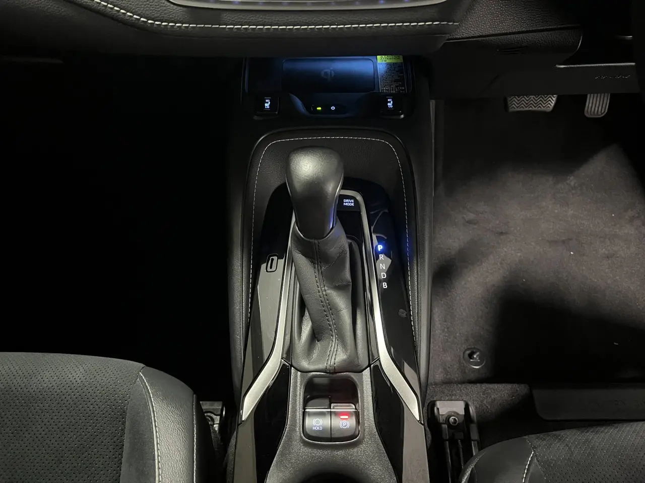 2021 TOYOTA COROLLA Gallery Image 20