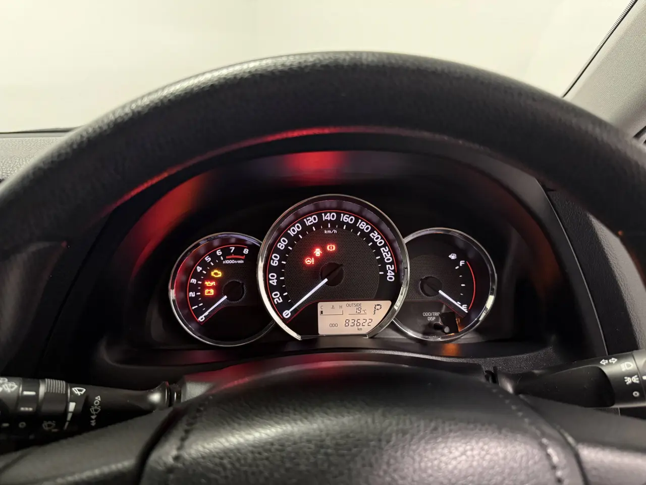 2014 TOYOTA COROLLA Gallery Image 16