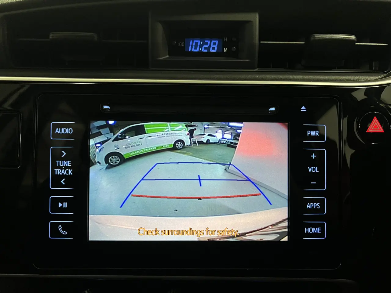 2019 TOYOTA COROLLA Gallery Image 19