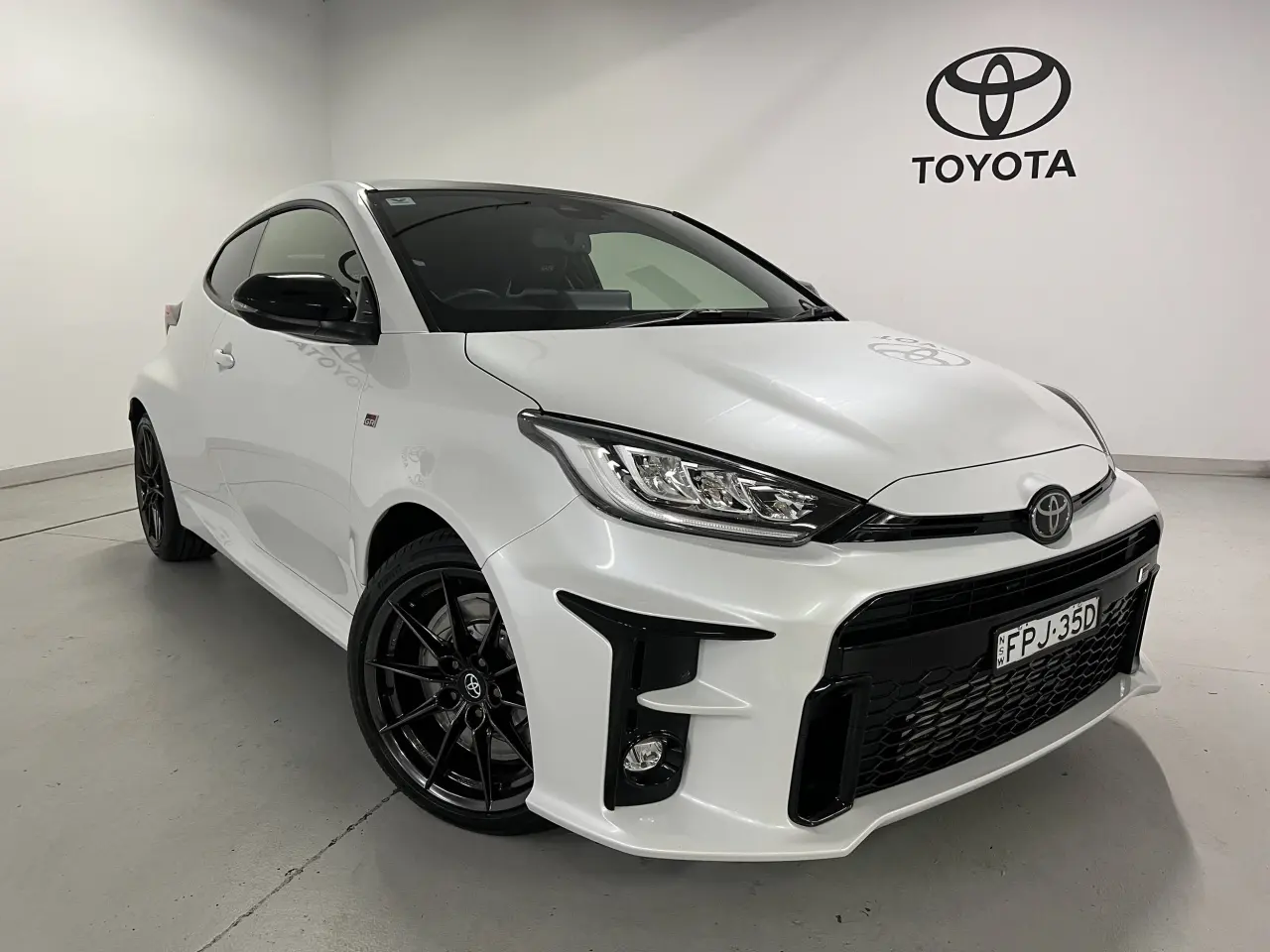 2021 TOYOTA GR YARIS Gallery Image 1
