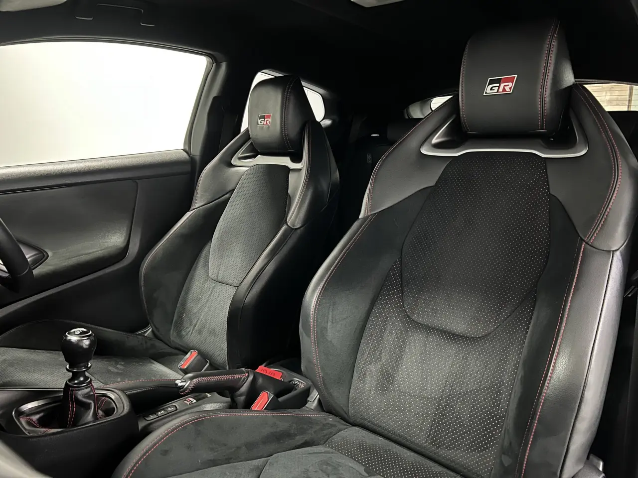 2021 TOYOTA GR YARIS Gallery Image 16