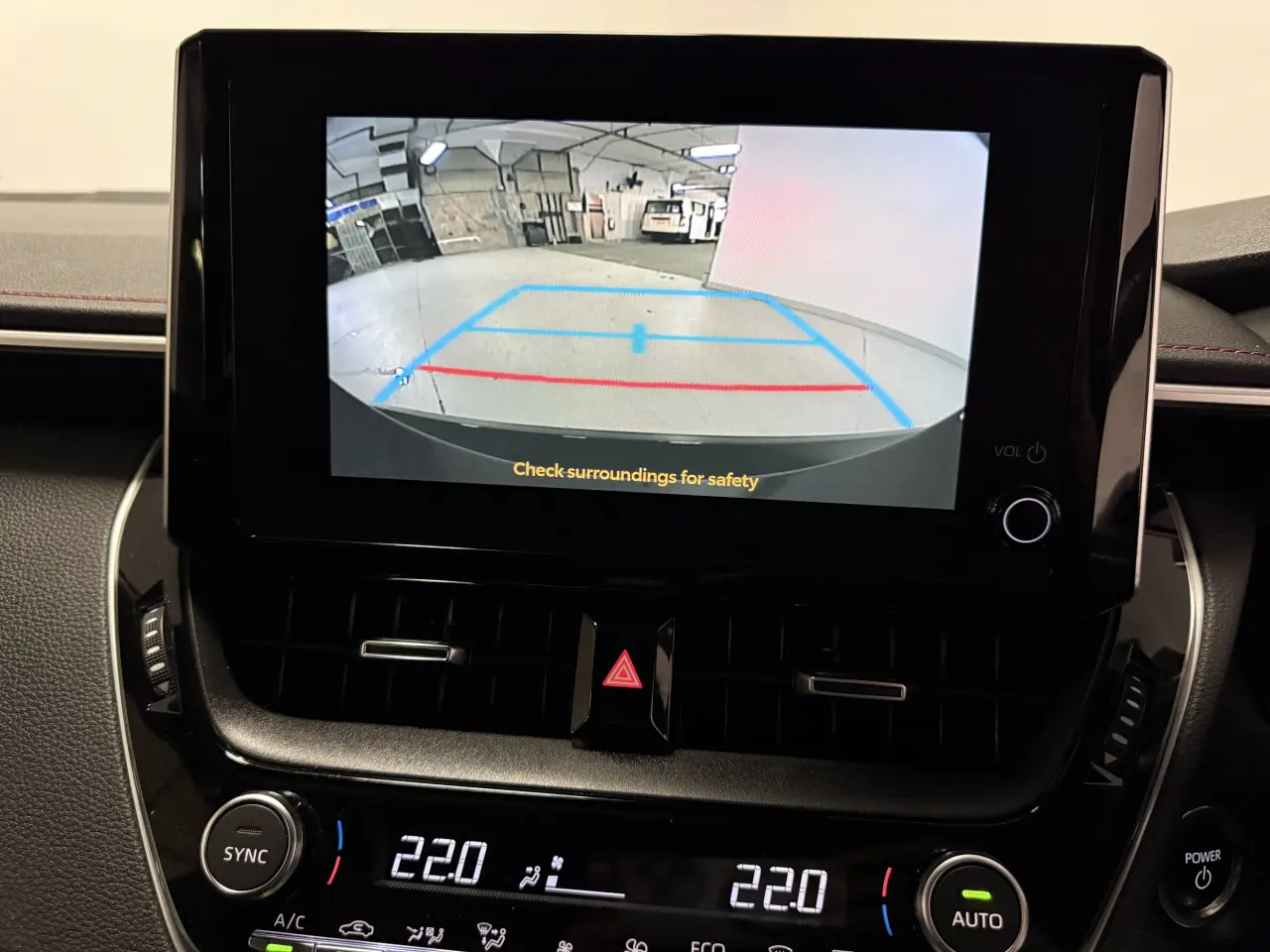 2023 TOYOTA COROLLA Gallery Image 19