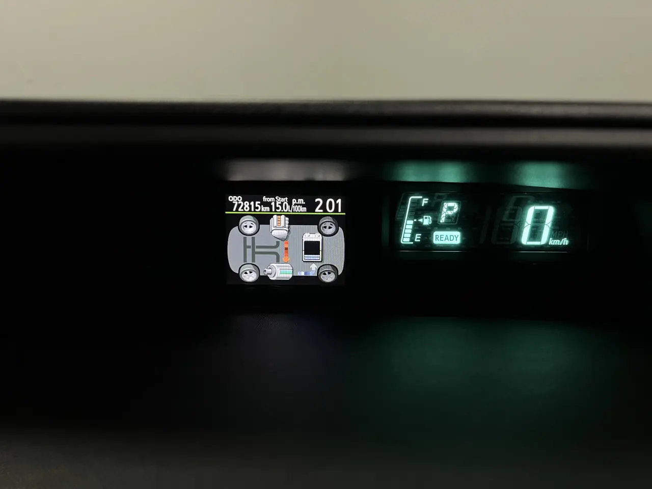 2013 TOYOTA PRIUS-C Gallery Image 18