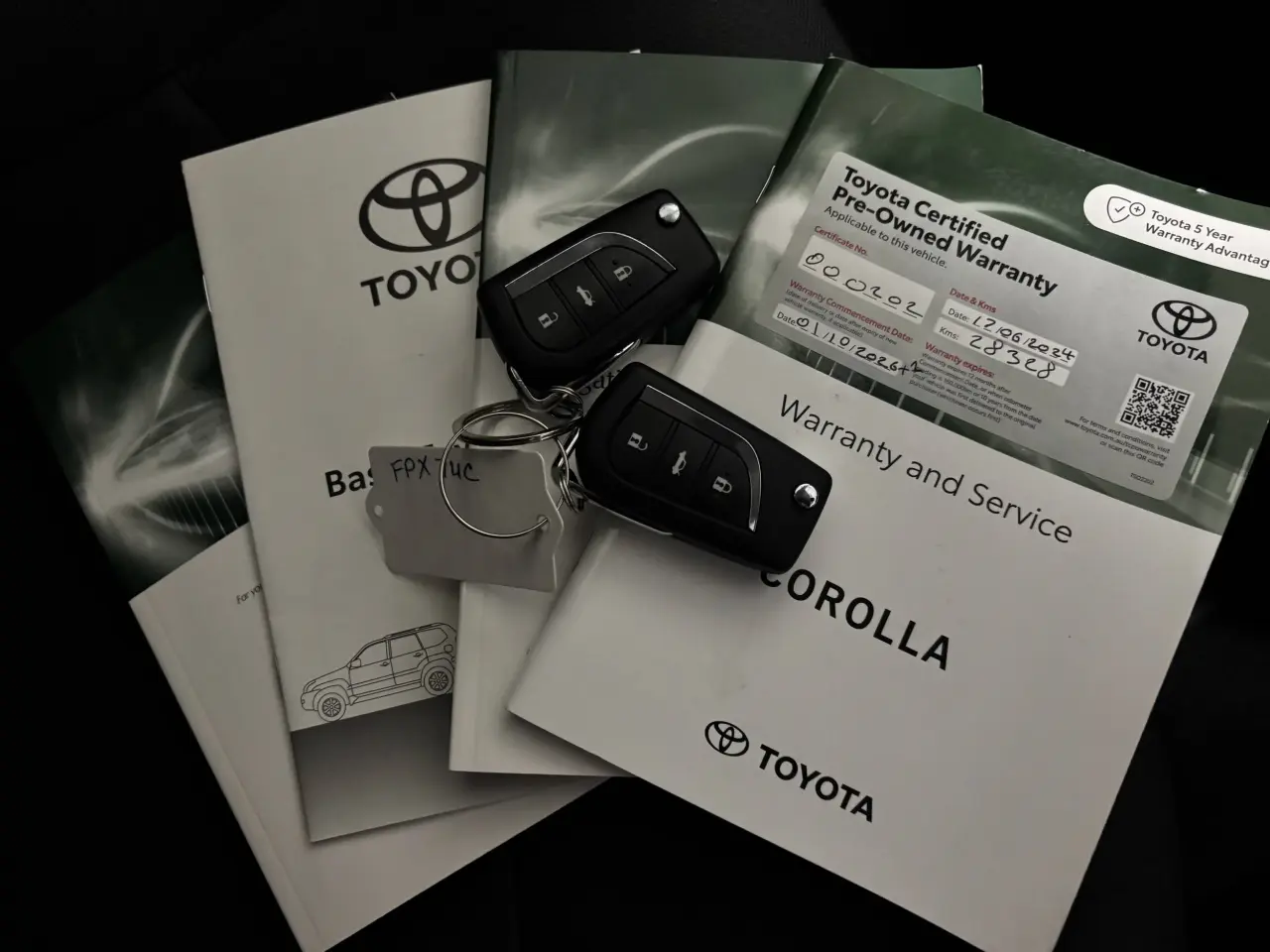 2021 TOYOTA COROLLA Gallery Image 19