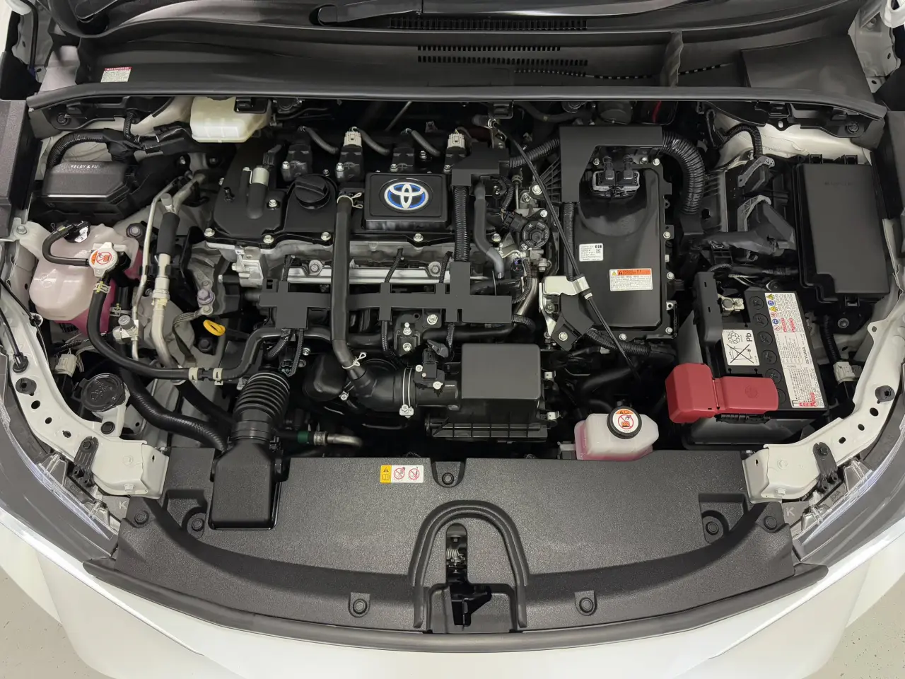 2021 TOYOTA COROLLA Gallery Image 21