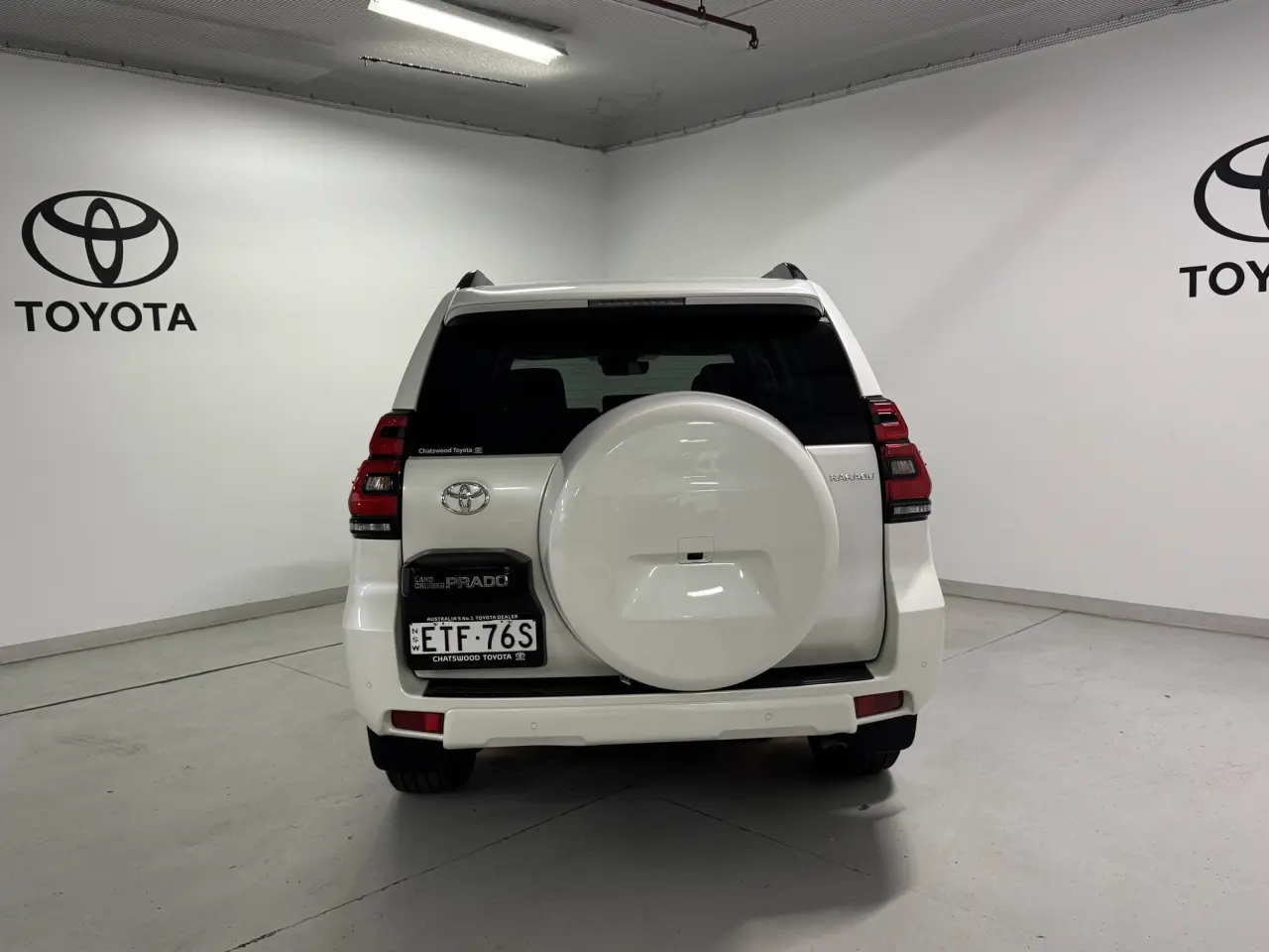 2022 TOYOTA PRADO Gallery Image 7