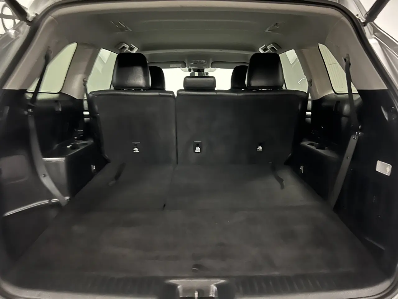 2018 TOYOTA KLUGER Gallery Image 12