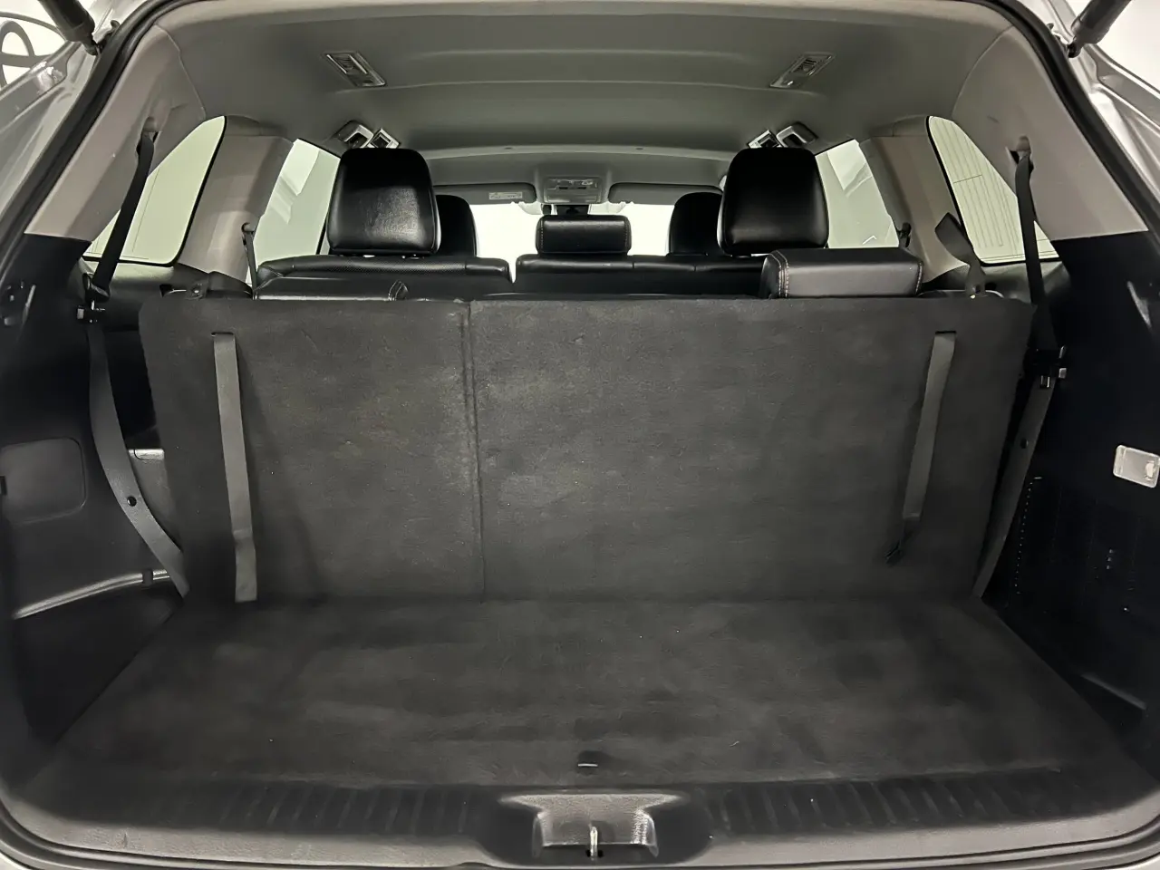 2018 TOYOTA KLUGER Gallery Image 13