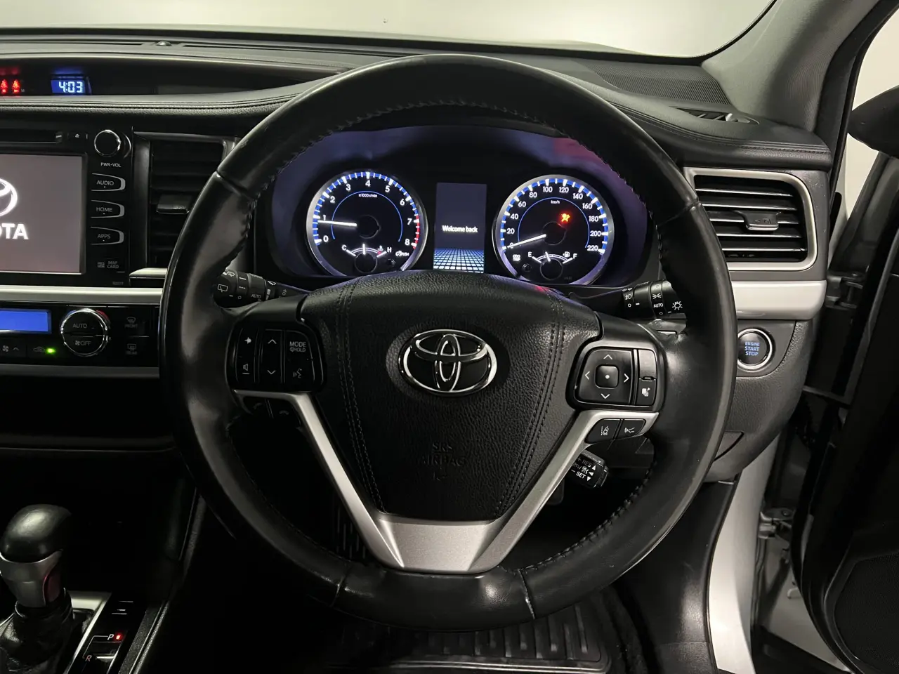 2018 TOYOTA KLUGER Gallery Image 17