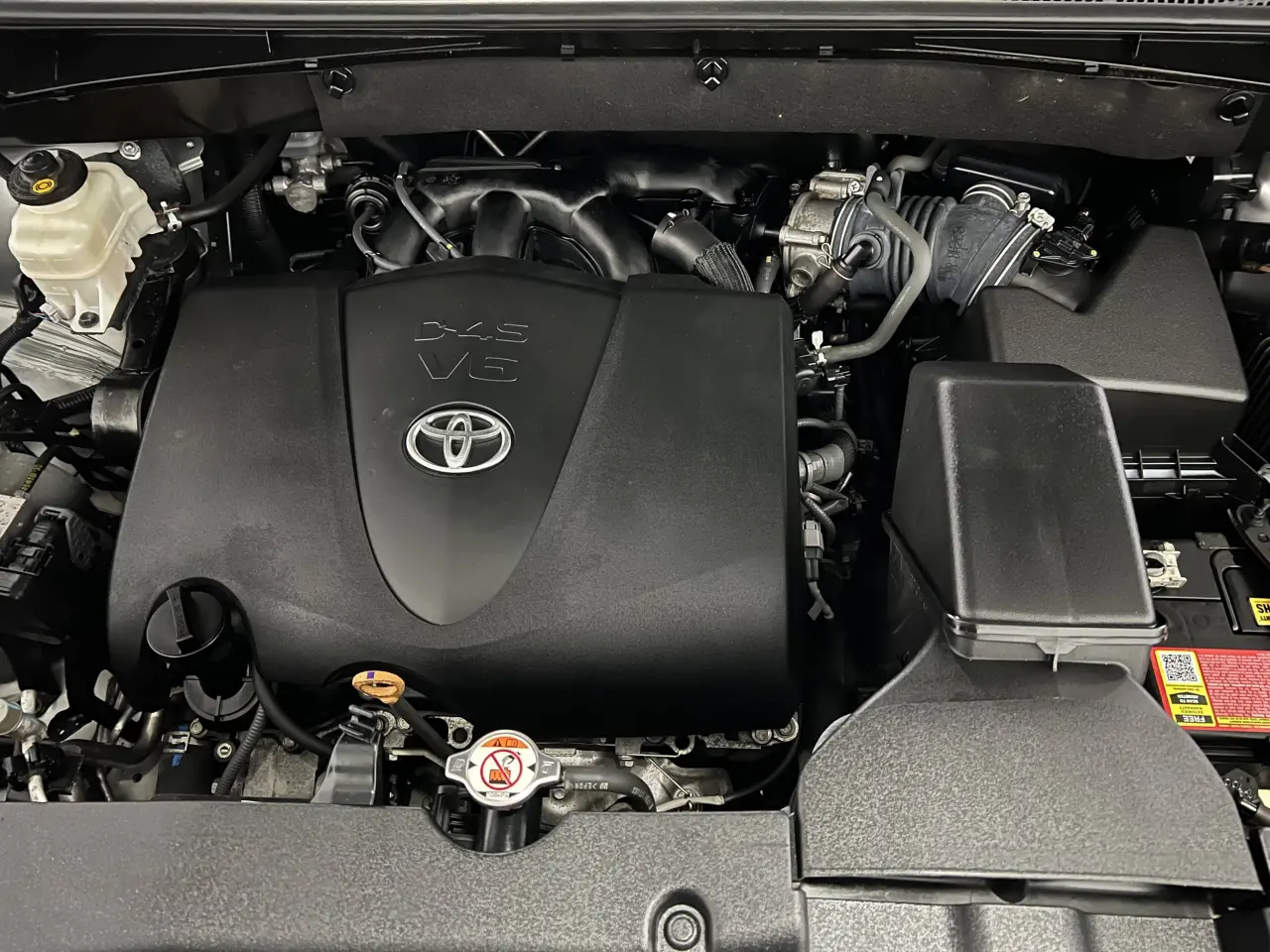 2018 TOYOTA KLUGER Gallery Image 21