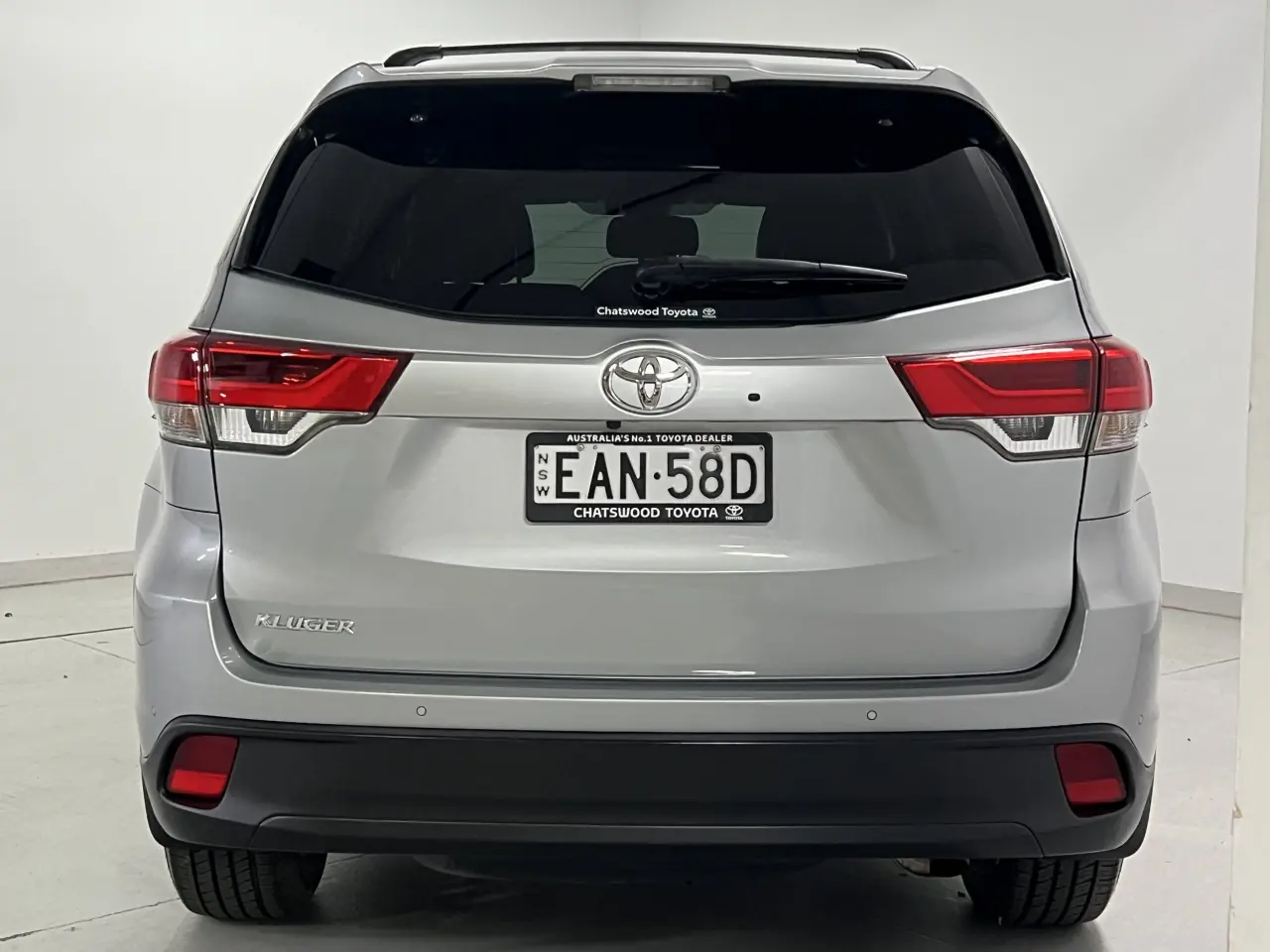 2018 TOYOTA KLUGER Gallery Image 7