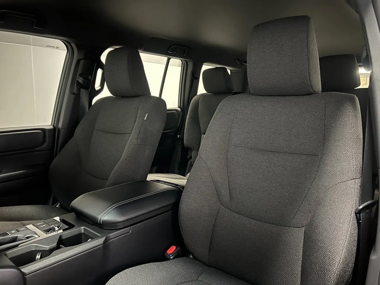 2025 TOYOTA PRADO Gallery Image 17