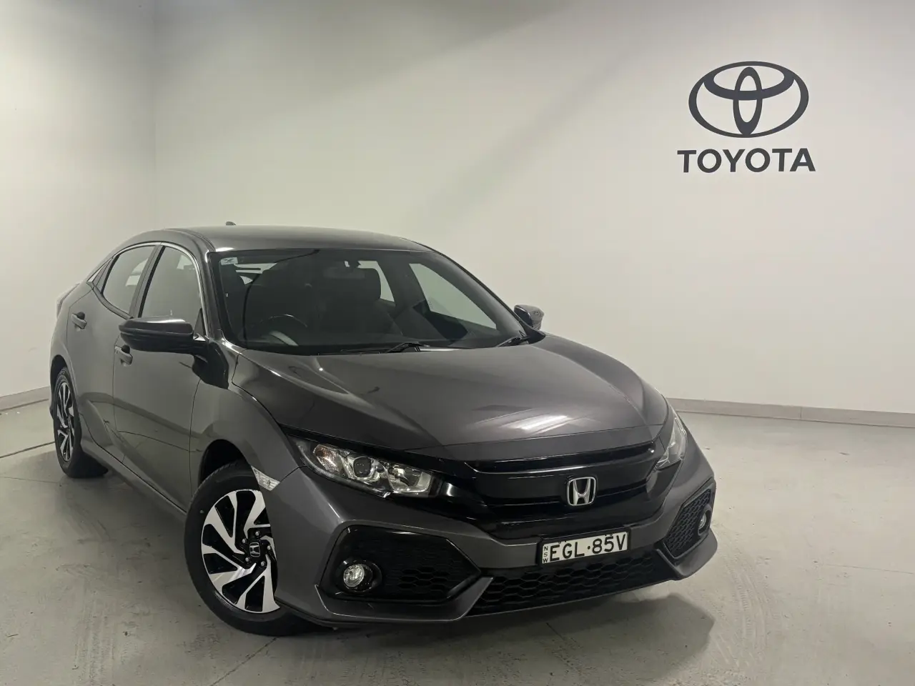 2019 HONDA CIVIC Gallery Image 1