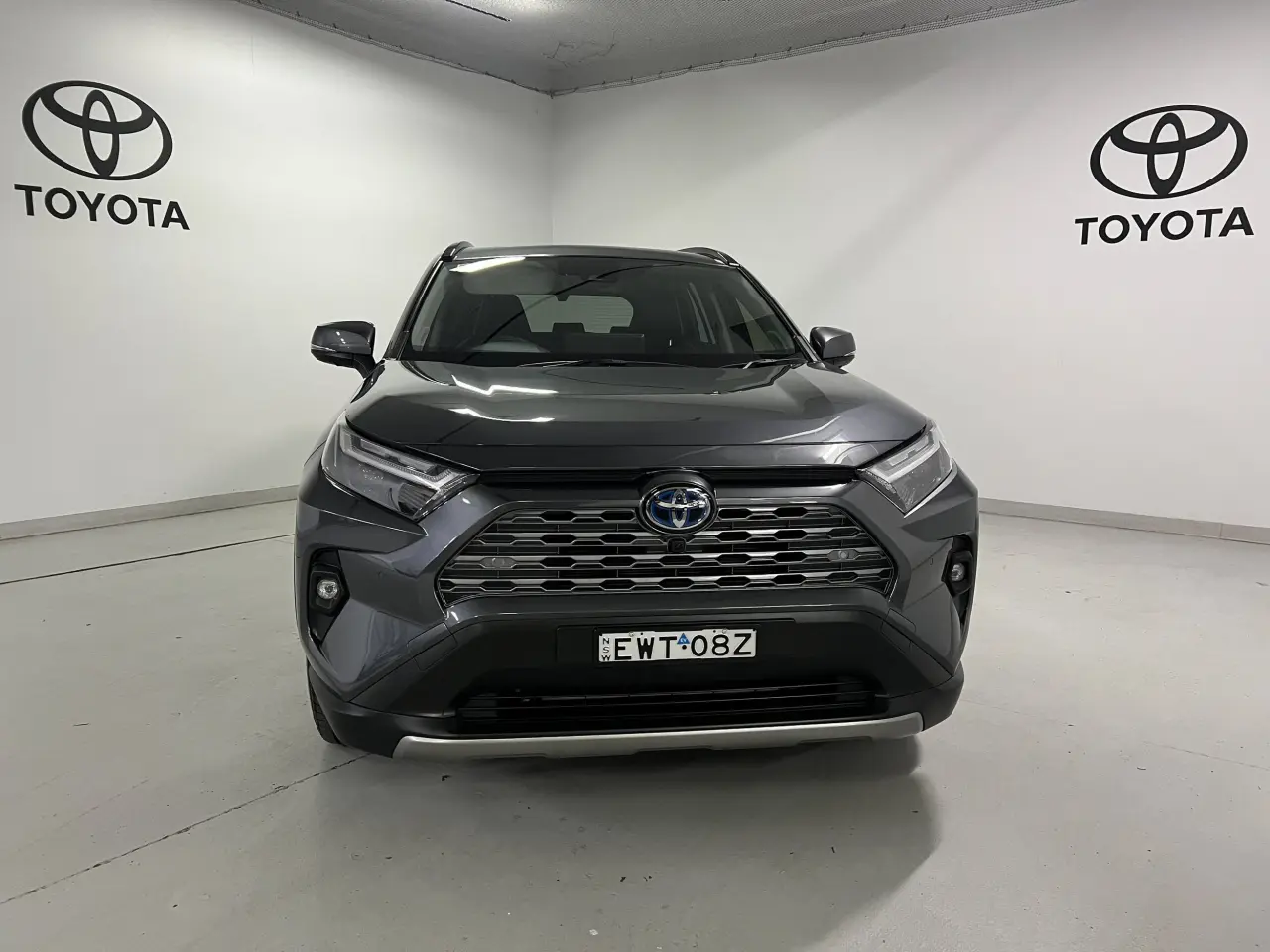 2024 TOYOTA RAV4 HYBRID Gallery Image 2