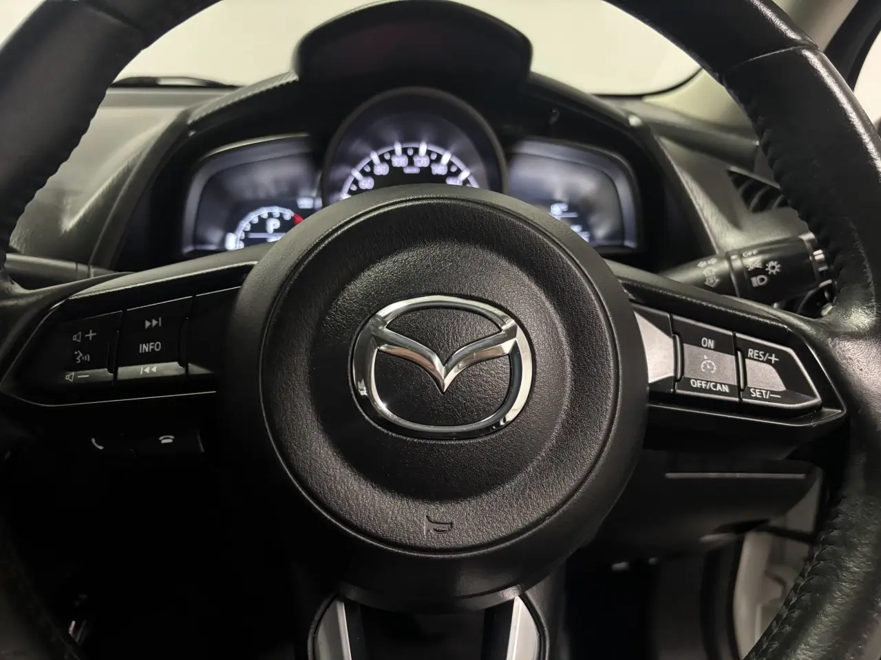 2017 MAZDA MAZDA2 Gallery Image 18