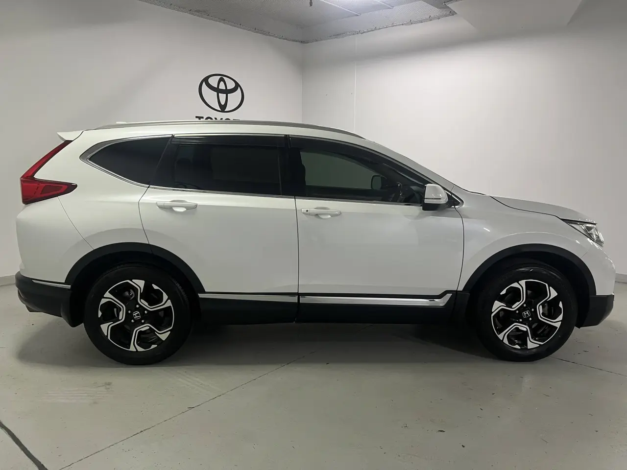 2020 HONDA CR-V Gallery Image 4