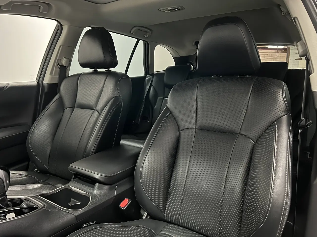 2022 SUBARU OUTBACK Gallery Image 17