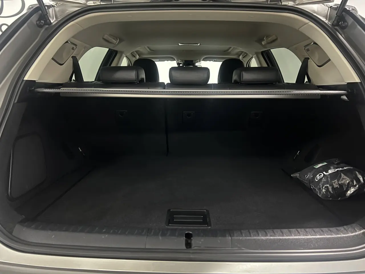 2017 LEXUS CT 200H. HYBRID Gallery Image 13