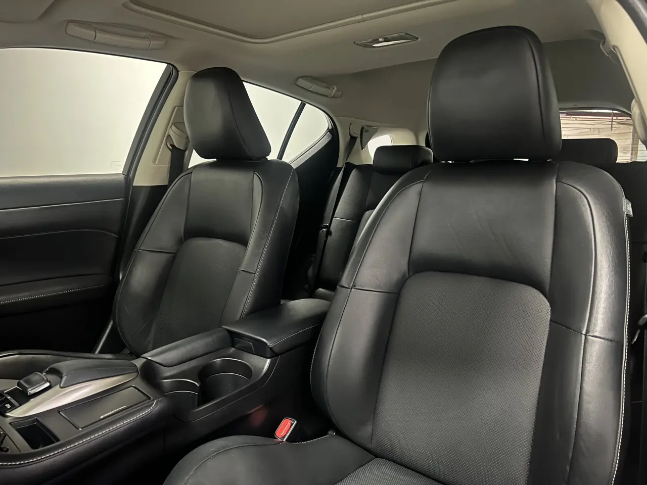 2017 LEXUS CT 200H. HYBRID Gallery Image 16
