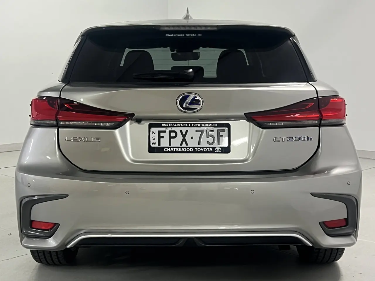 2017 LEXUS CT 200H. HYBRID Gallery Image 7