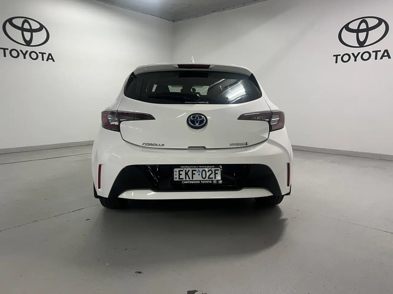 2020 TOYOTA COROLLA Gallery Image 6