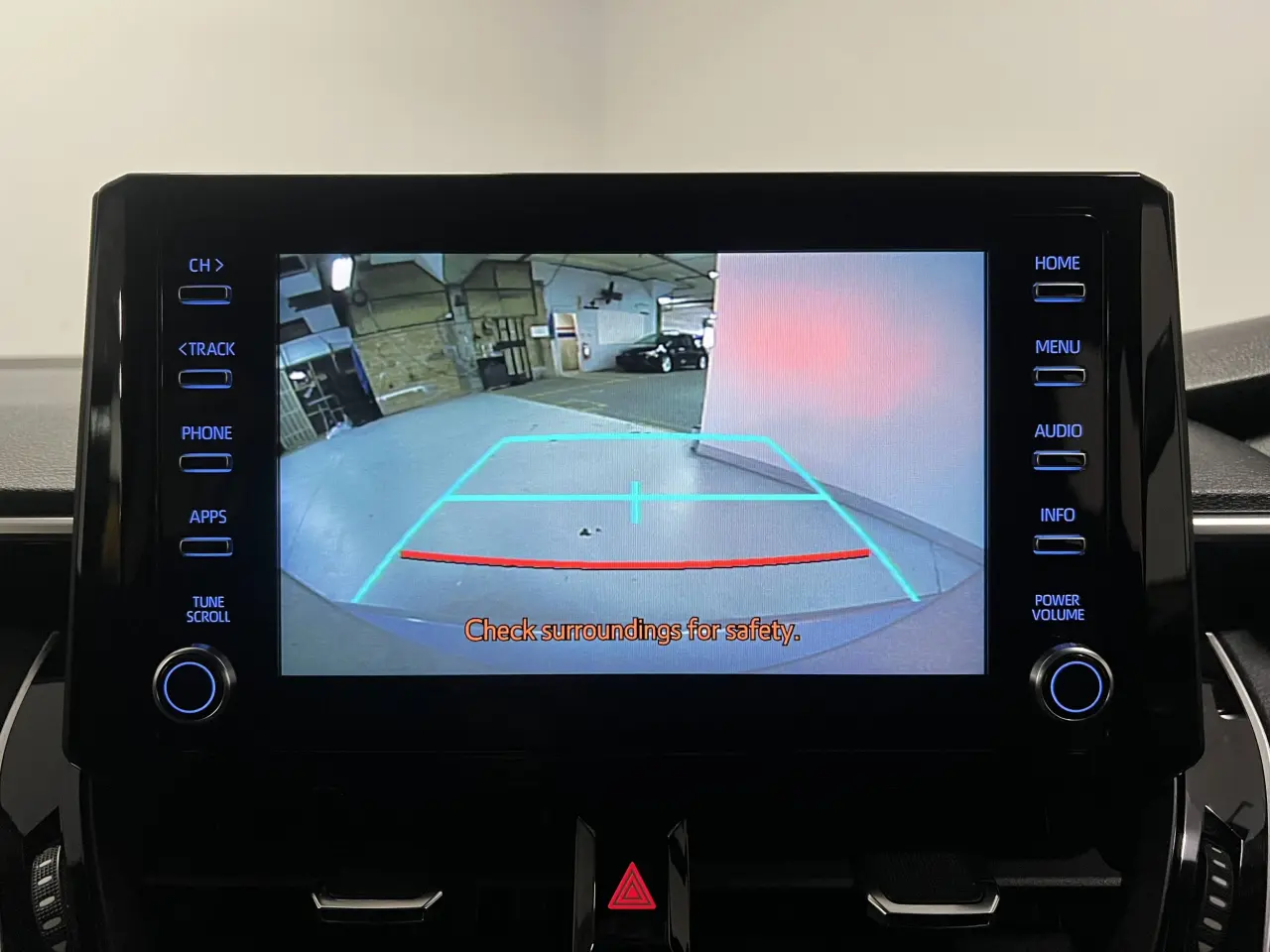 2022 TOYOTA COROLLA Gallery Image 18