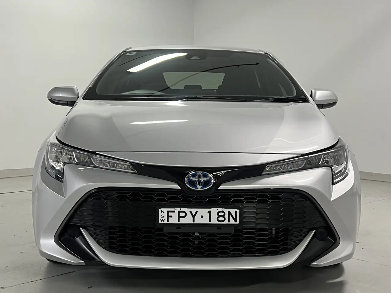 2022 TOYOTA COROLLA Gallery Image 3