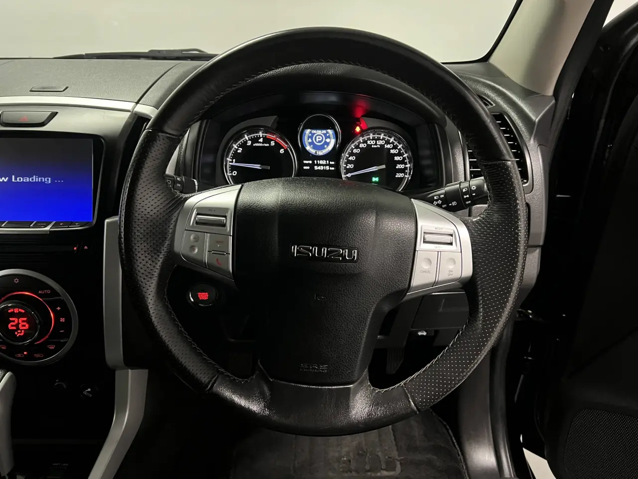 2021 ISUZU MU-X Gallery Image 17