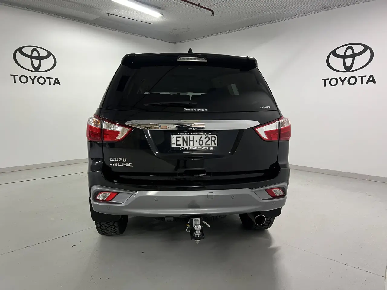 2021 ISUZU MU-X Gallery Image 6