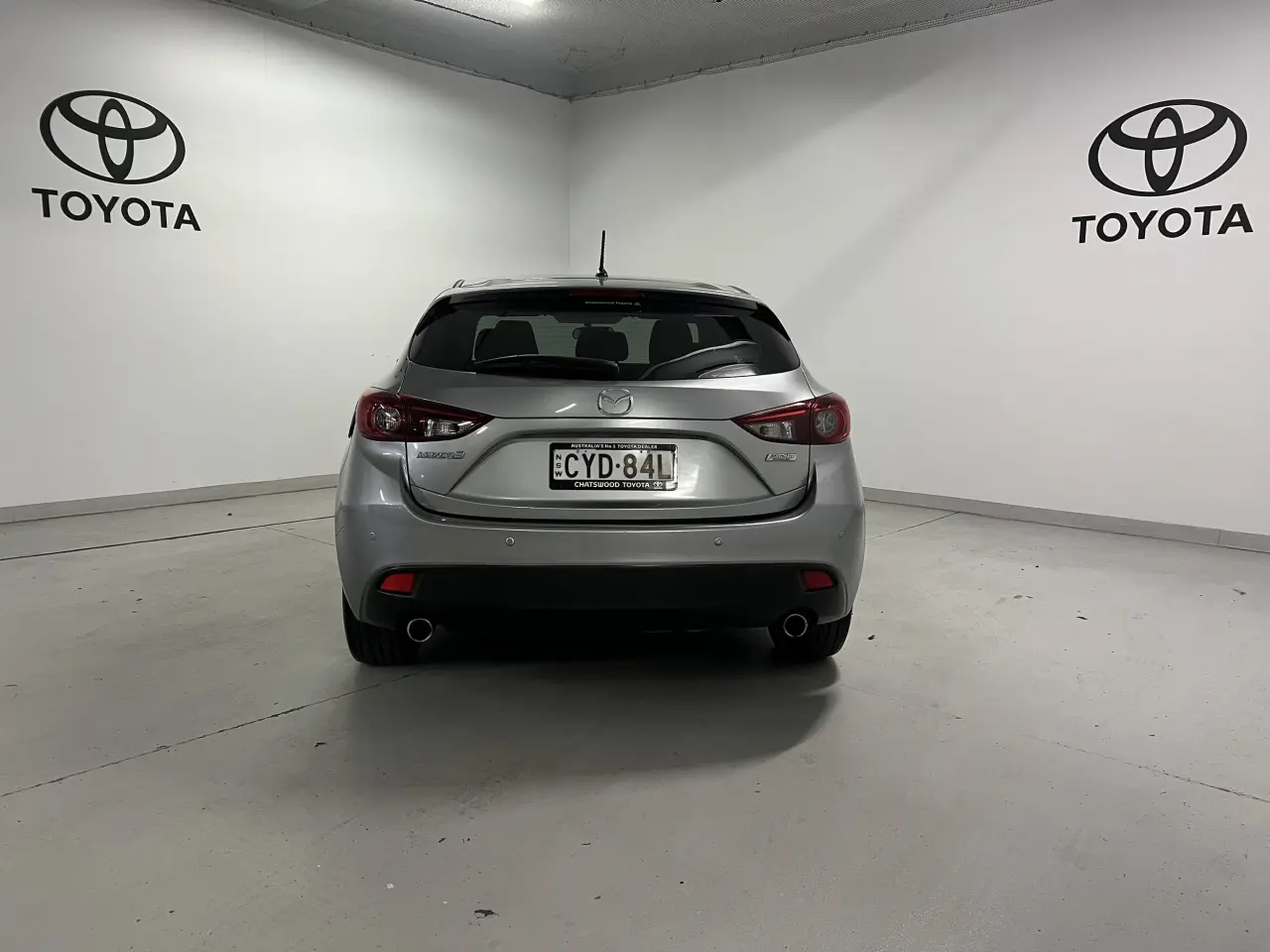 2015 MAZDA MAZDA3 Gallery Image 6