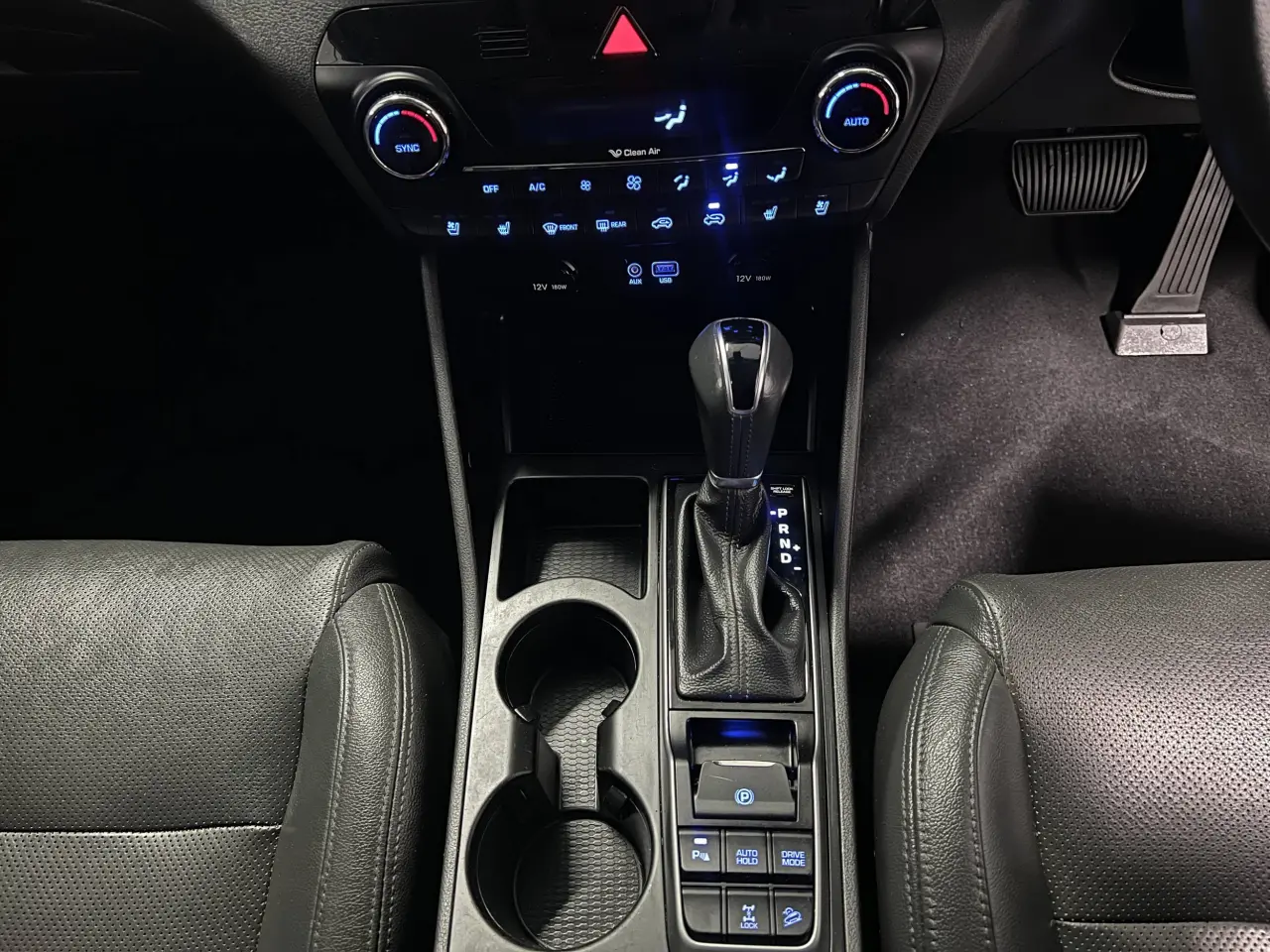 2018 HYUNDAI TUCSON Gallery Image 20