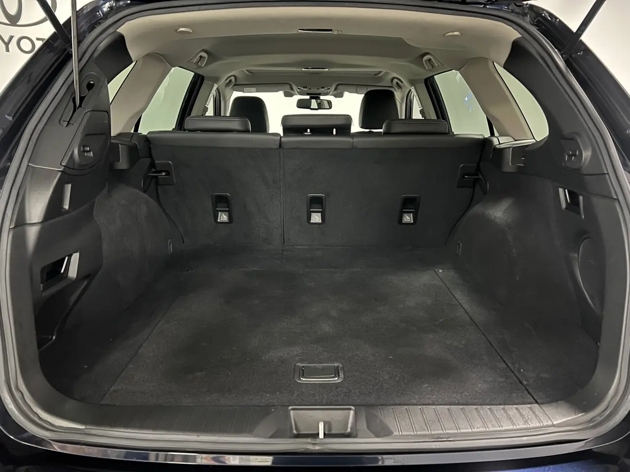 2020 SUBARU OUTBACK Gallery Image 12