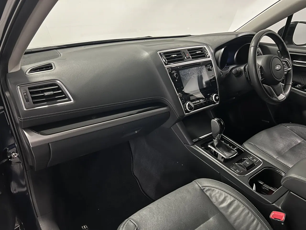 2020 SUBARU OUTBACK Gallery Image 14
