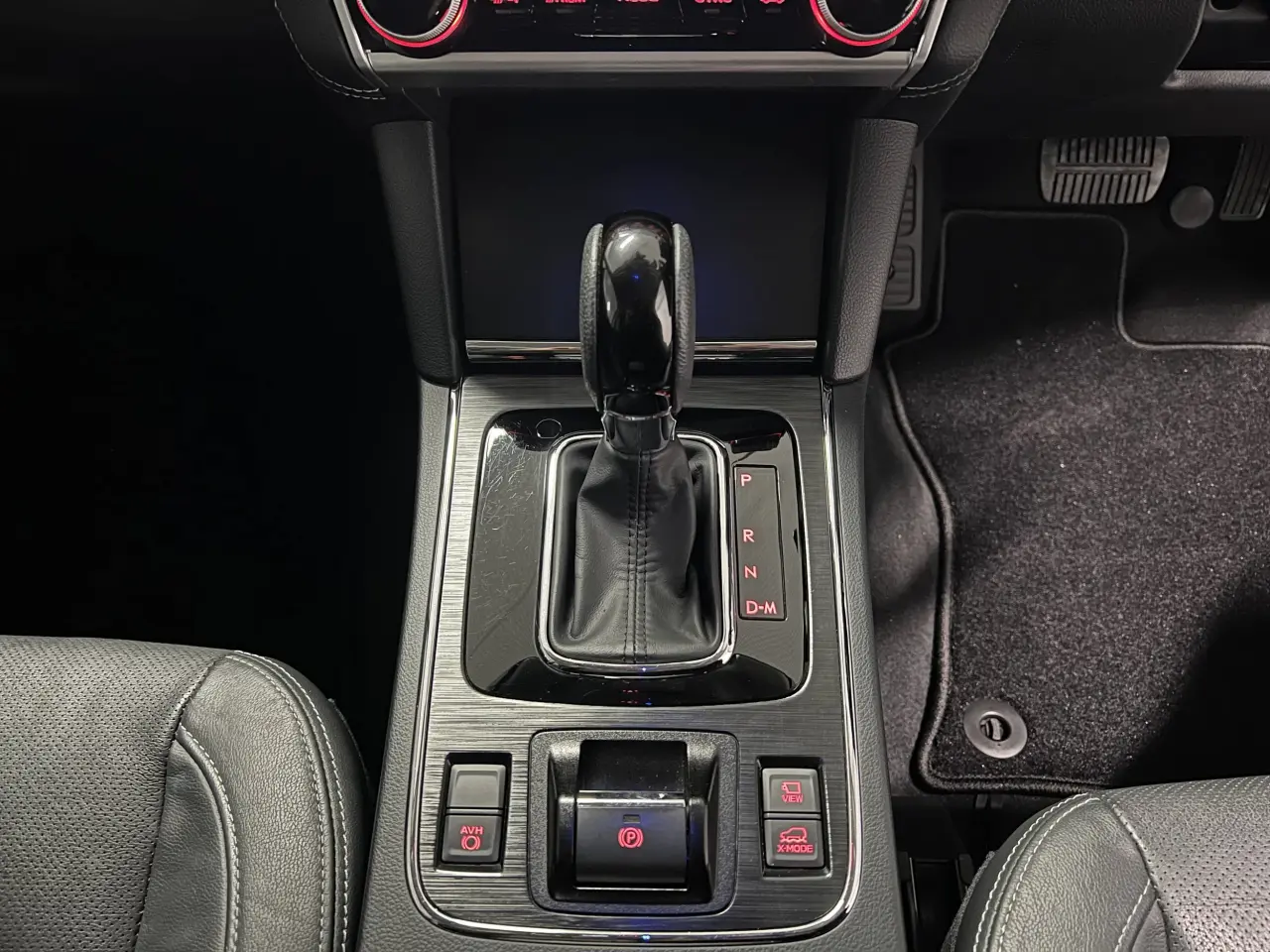 2020 SUBARU OUTBACK Gallery Image 19