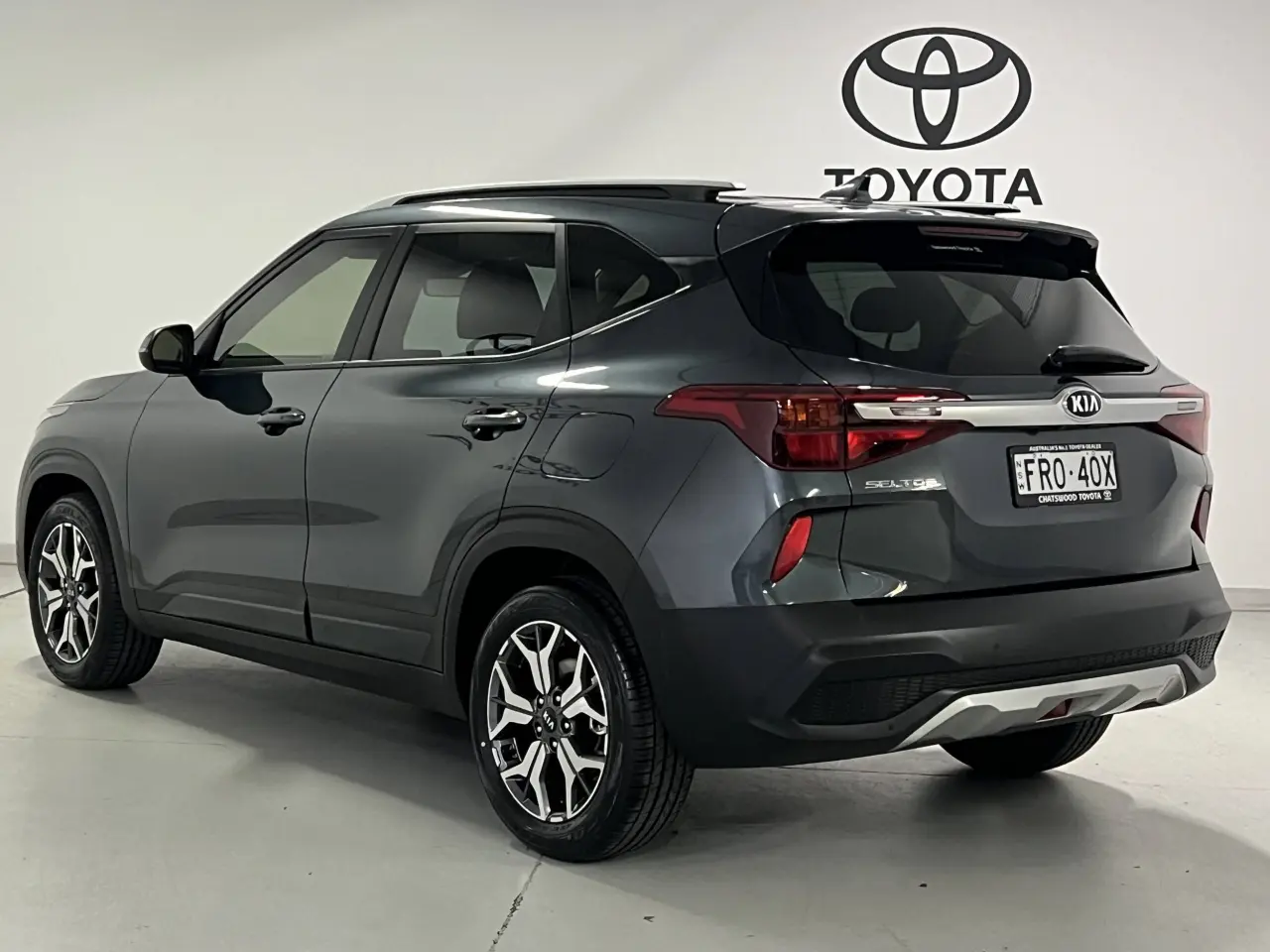 2020 KIA SELTOS Gallery Image 8