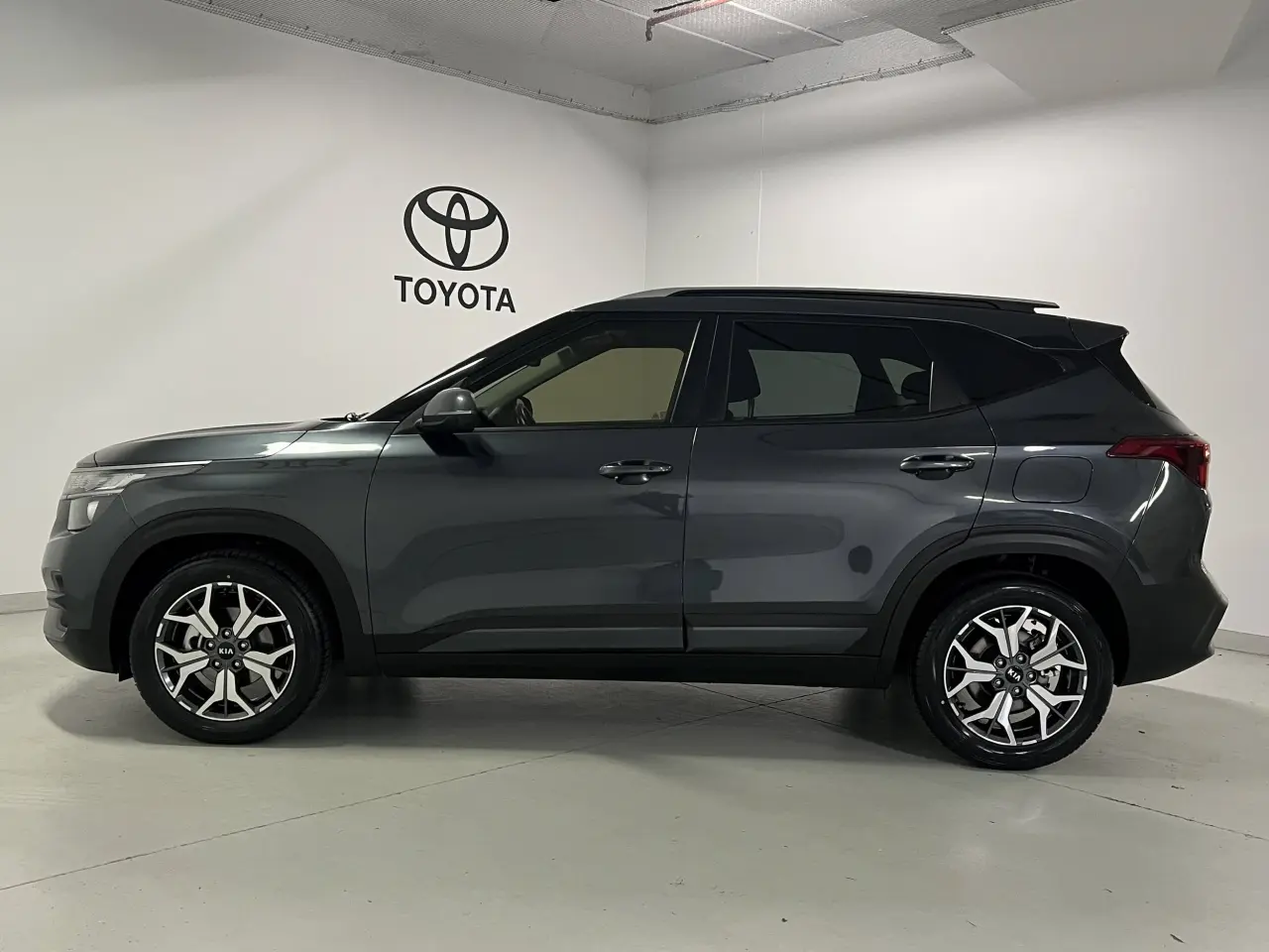 2020 KIA SELTOS Gallery Image 9