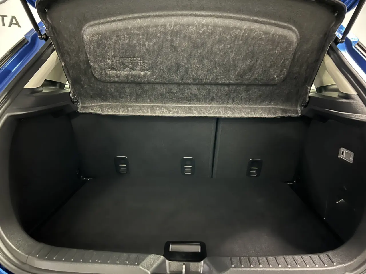 2015 MAZDA CX-3 Gallery Image 11