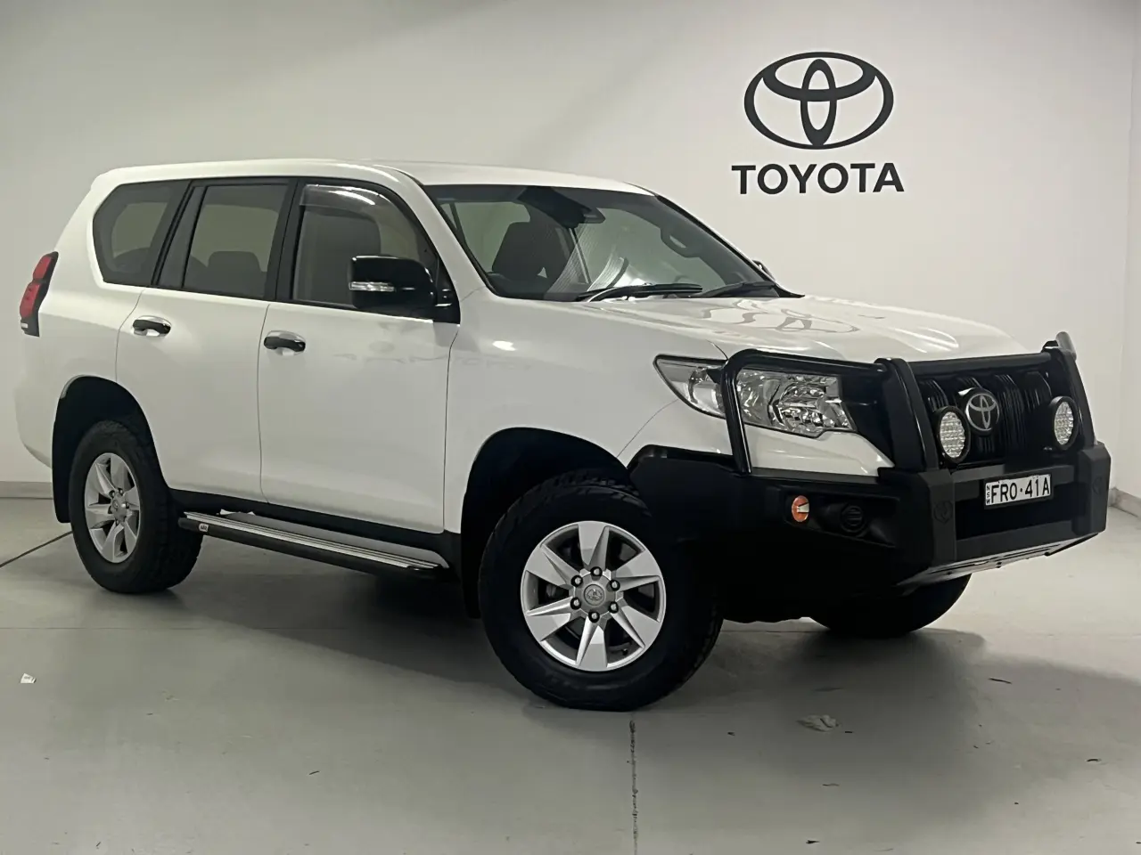 2019 TOYOTA PRADO Gallery Image 1