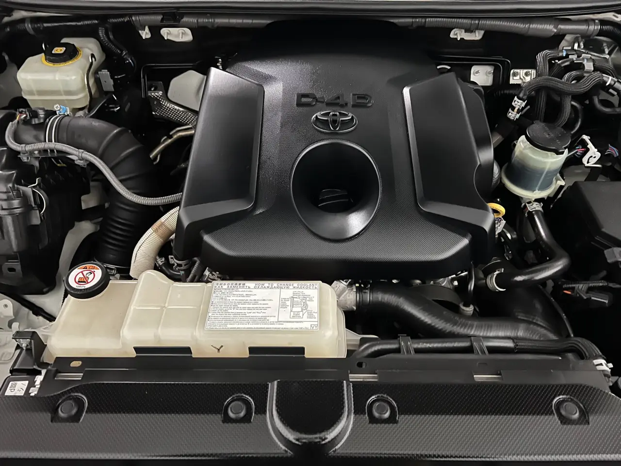 2019 TOYOTA PRADO Gallery Image 21