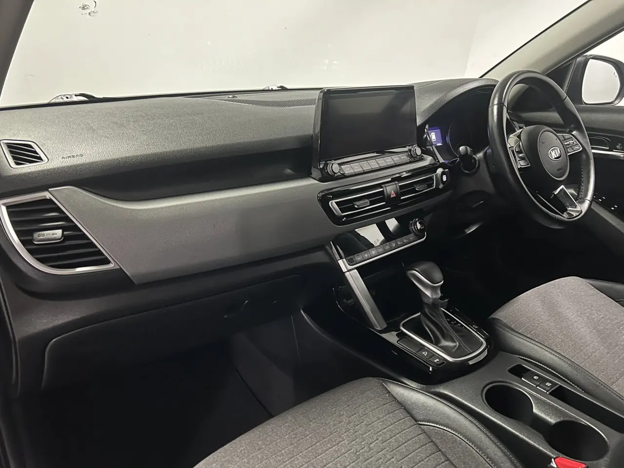2020 KIA SELTOS Gallery Image 14