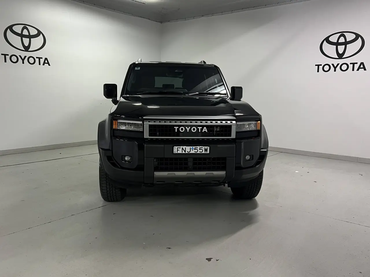 2025 TOYOTA PRADO Gallery Image 2