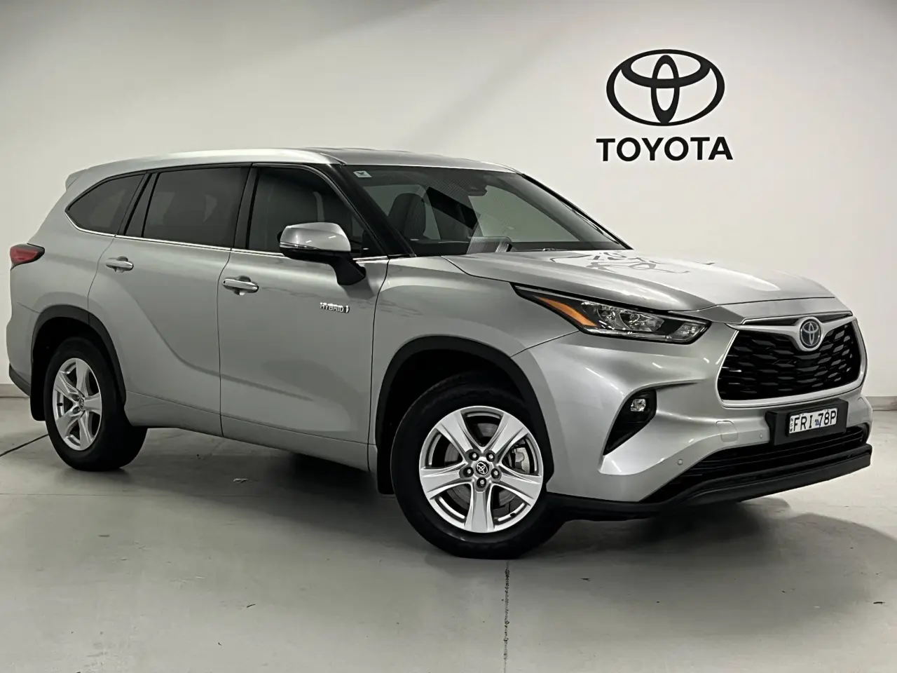 2021 TOYOTA KLUGER HYBRID Gallery Image 1