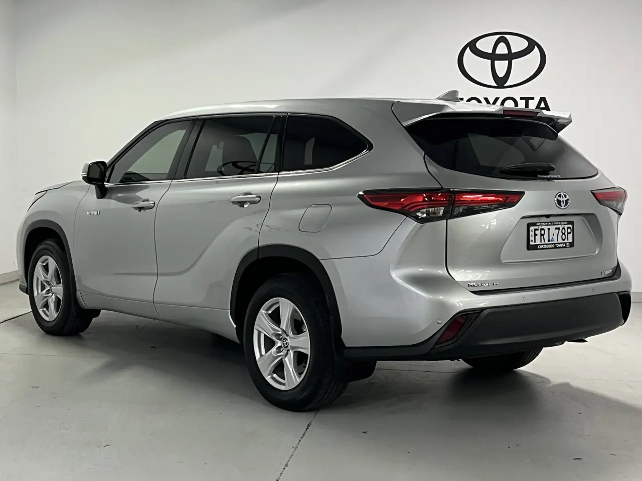 2021 TOYOTA KLUGER HYBRID Gallery Image 8
