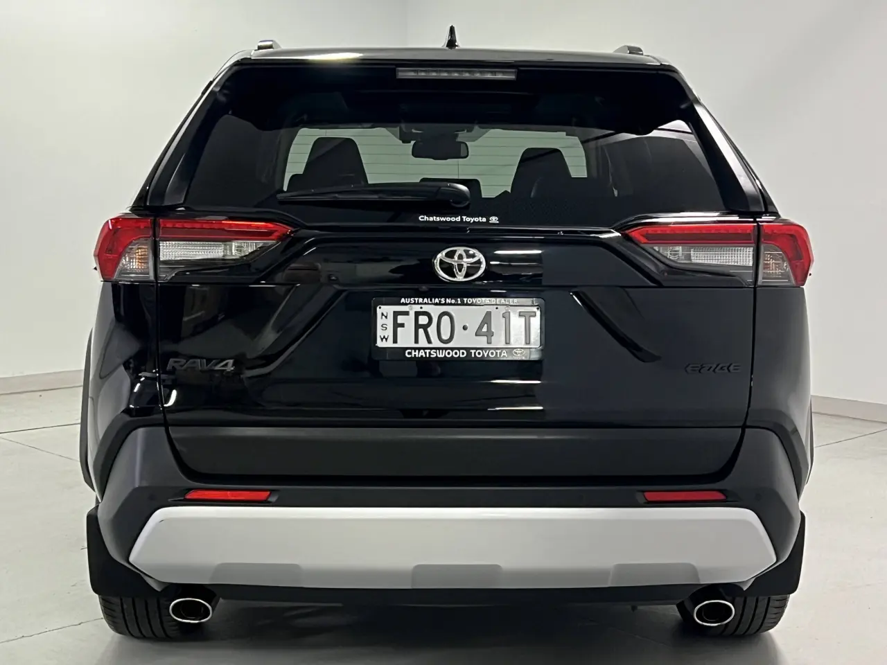 2020 TOYOTA RAV4 Gallery Image 7