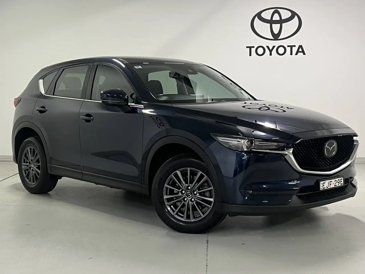 2019 MAZDA CX-5 Gallery Image 1
