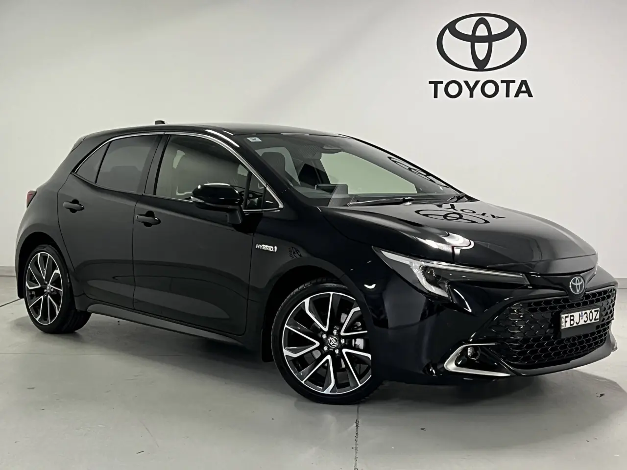2023 TOYOTA COROLLA Gallery Image 1