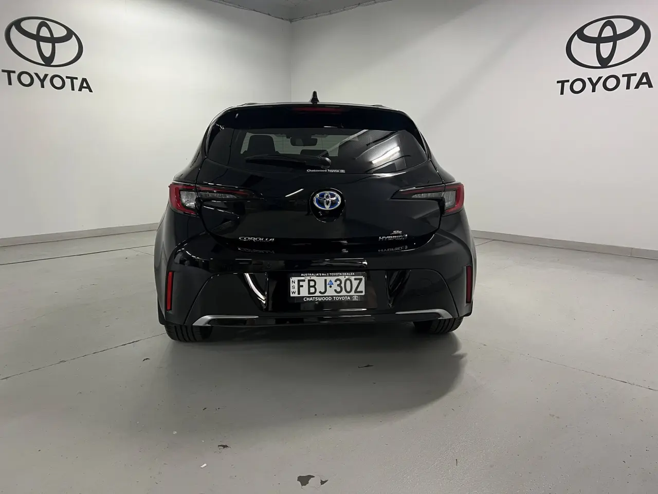 2023 TOYOTA COROLLA Gallery Image 6