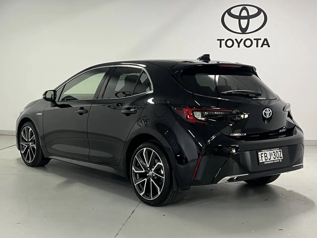 2023 TOYOTA COROLLA Gallery Image 8