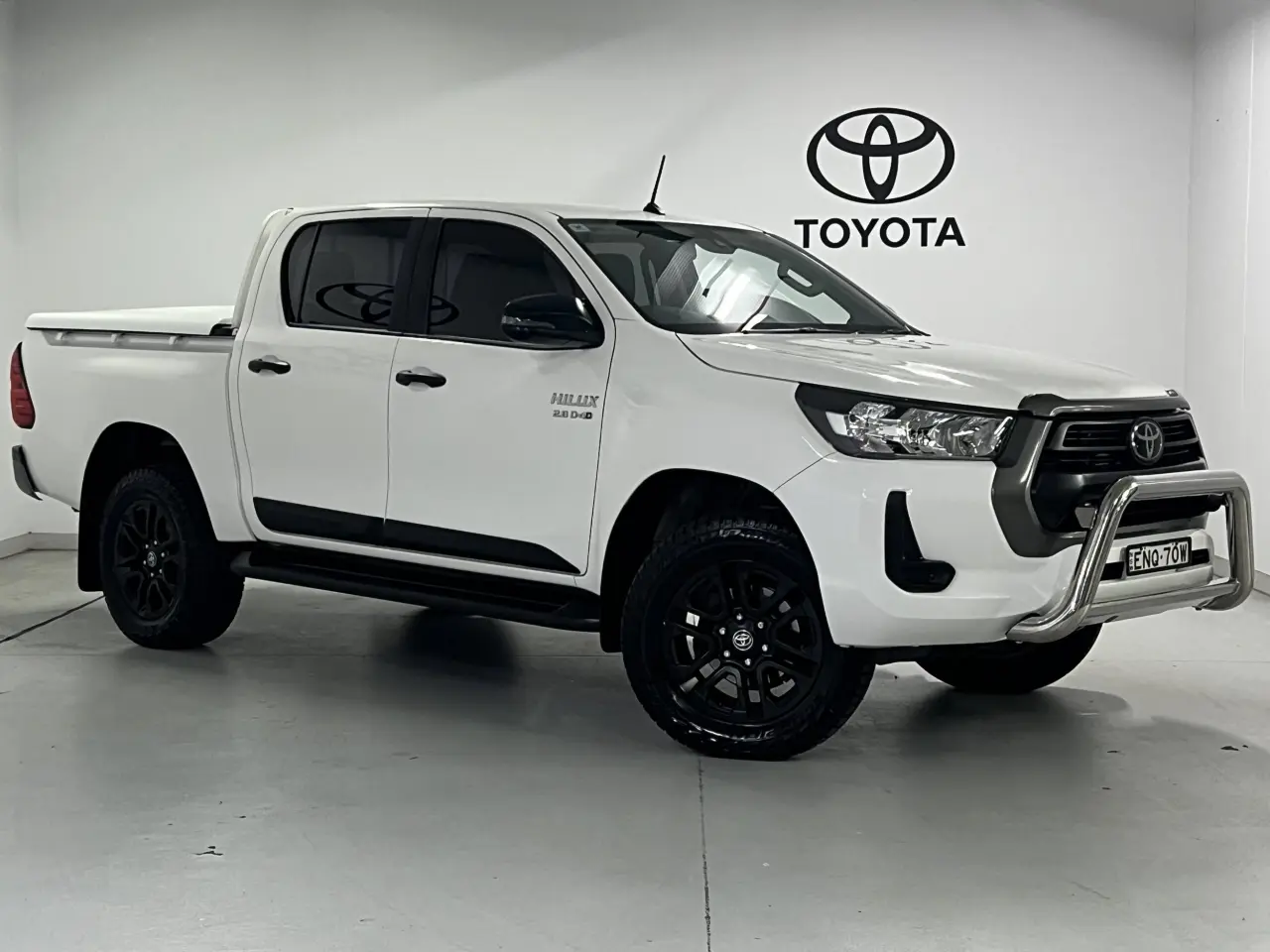 2021 TOYOTA HILUX Gallery Image 1